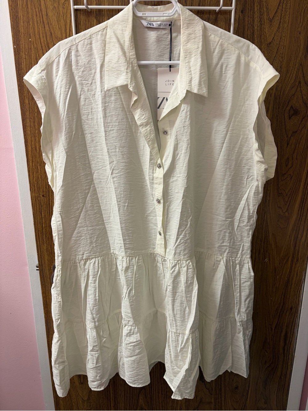 Zara Cream Short-Sleeve Tiered Button-Front Tunic